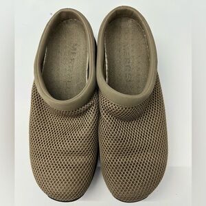 MERRELL Tan/Taupe Mesh Slip On Mule - size 8.5